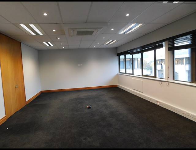634M² OFFICE TO LET IN ILLOVO
